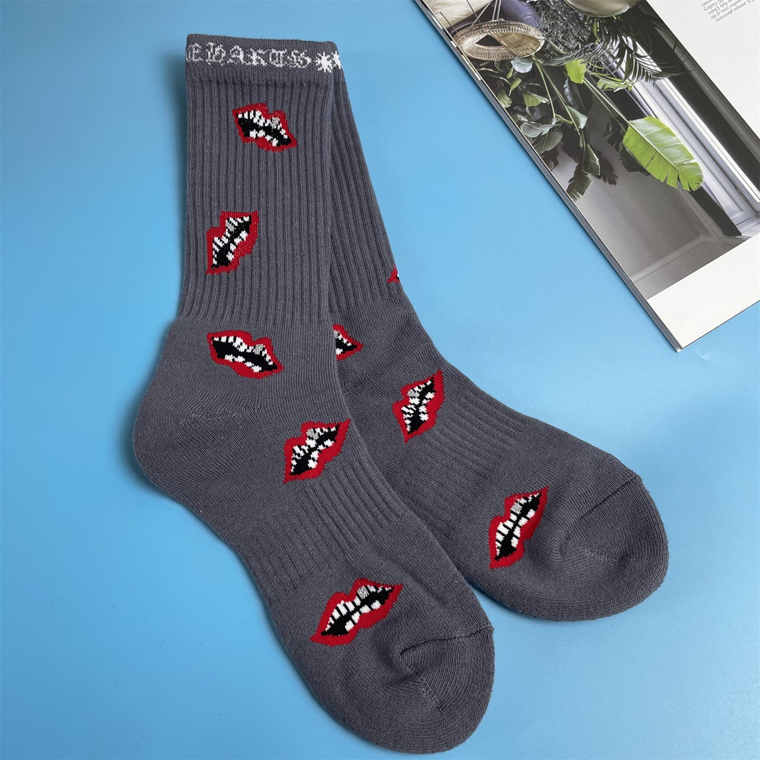 Embroidered stockings-D232