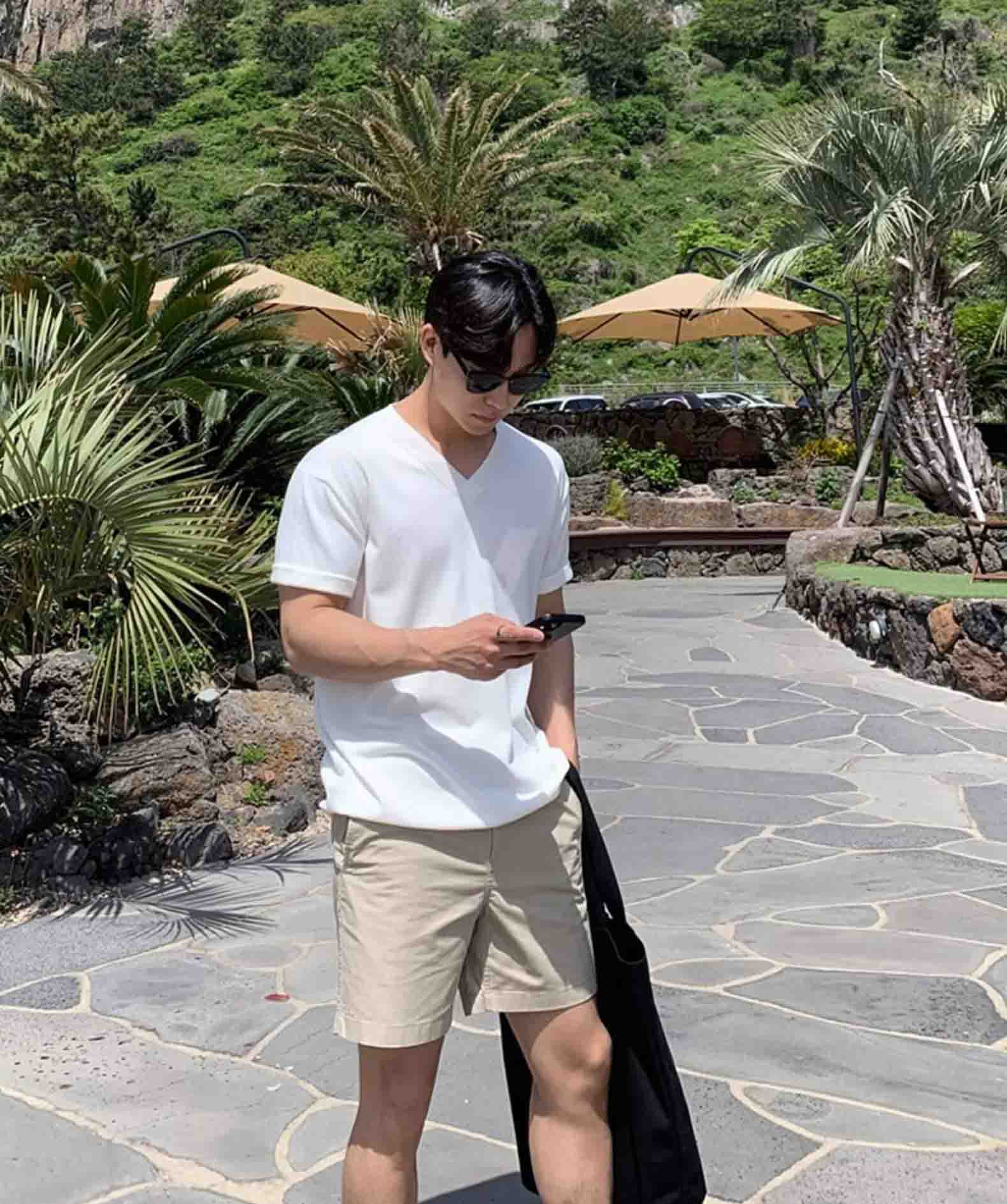 V-neck thin TEE-D592