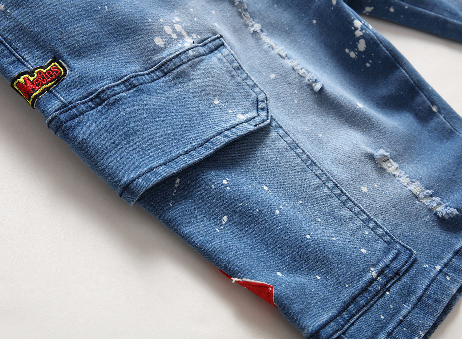 Ripped denim shorts-D139